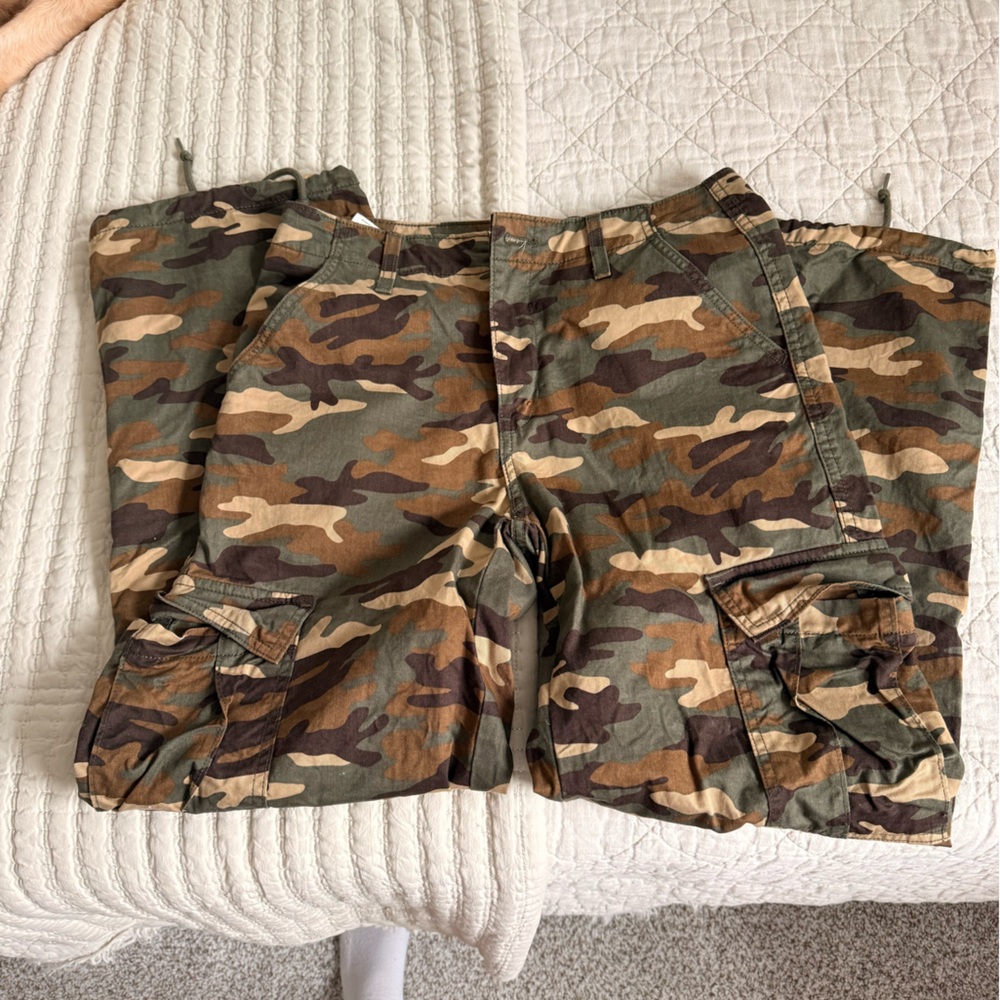 Levi Camouflage Pants